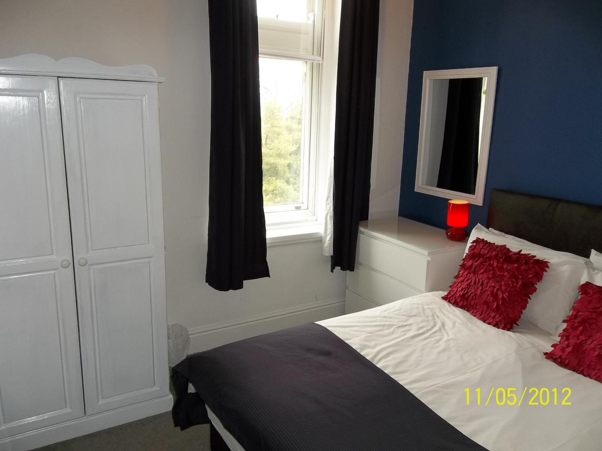 Hargate Hall Self Catering Apartment Buxton  Room photo